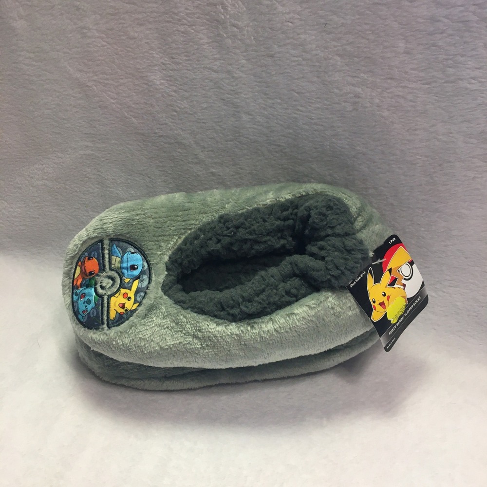 Pokemon Fuzzy Babba Slipper Socks Kids 8-13 Gray New Pikachu Bulbasaur Squirtle